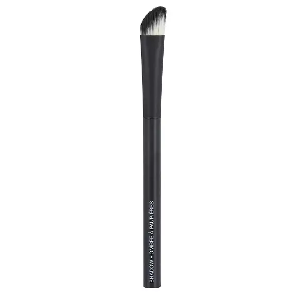 1665490834-0-maybelline-new-york-facestudio-shadow-brush